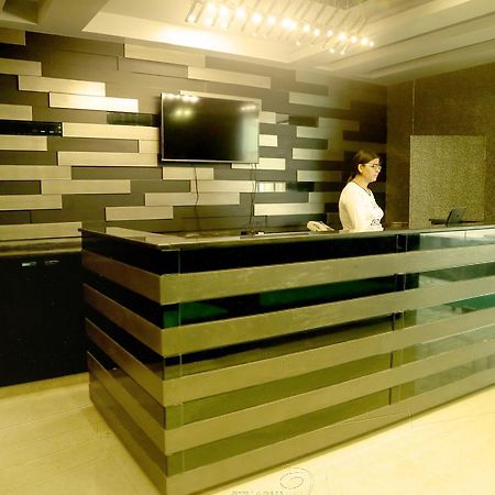 Hotel Suncity & Restaurant Hisār Exterior foto